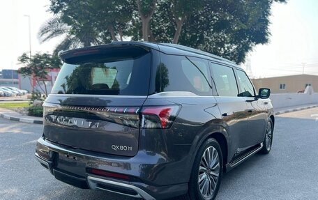 Infiniti QX80, 2025 год, 19 490 000 рублей, 6 фотография