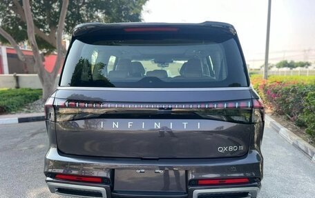 Infiniti QX80, 2025 год, 19 490 000 рублей, 5 фотография