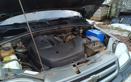 Chevrolet Niva I рестайлинг, 2004 год, 240 000 рублей, 10 фотография