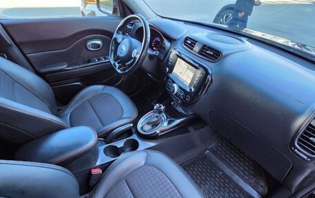 KIA Soul II рестайлинг, 2017 год, 1 170 000 рублей, 8 фотография