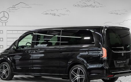 Mercedes-Benz V-Класс, 2024 год, 18 050 000 рублей, 6 фотография