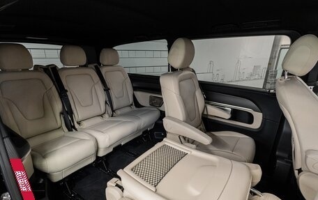 Mercedes-Benz V-Класс, 2024 год, 18 050 000 рублей, 26 фотография