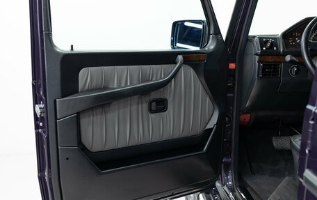 Mercedes-Benz G-Класс W463 рестайлинг _ii, 1993 год, 59 990 000 рублей, 8 фотография