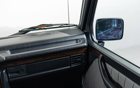 Mercedes-Benz G-Класс W463 рестайлинг _ii, 1993 год, 59 990 000 рублей, 23 фотография