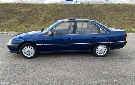 Opel Omega A, 1992 год, 500 000 рублей, 3 фотография