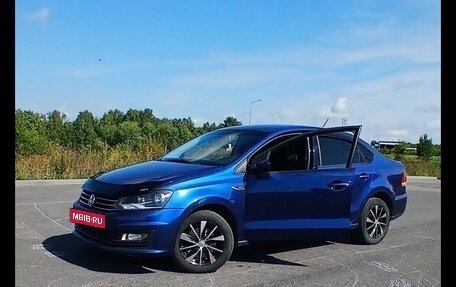 Volkswagen Polo VI (EU Market), 2018 год, 940 000 рублей, 11 фотография