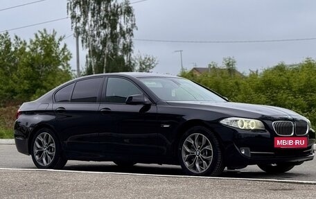 BMW 5 серия, 2011 год, 1 600 000 рублей, 2 фотография