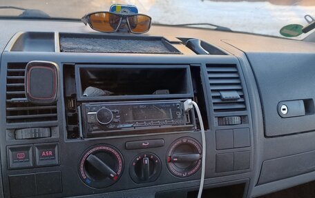 Volkswagen Transporter T5 рестайлинг, 2006 год, 1 249 000 рублей, 13 фотография