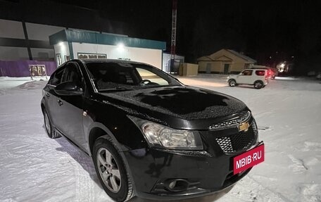 Chevrolet Cruze II, 2011 год, 670 000 рублей, 4 фотография