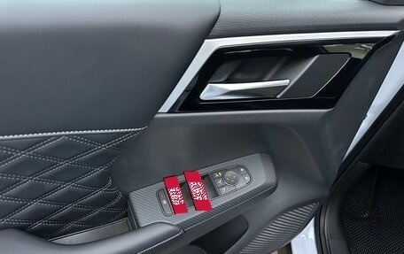 Mitsubishi Outlander, 2023 год, 4 299 000 рублей, 7 фотография