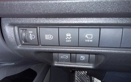 Toyota Camry, 2024 год, 4 200 000 рублей, 14 фотография