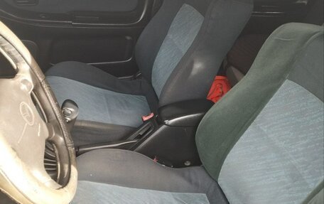 Mazda 323, 1997 год, 320 000 рублей, 6 фотография