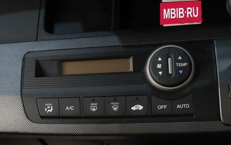 Honda Freed I, 2009 год, 1 119 000 рублей, 18 фотография