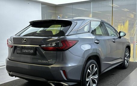 Lexus RX IV рестайлинг, 2017 год, 3 940 000 рублей, 6 фотография