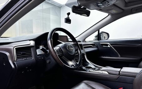 Lexus RX IV рестайлинг, 2017 год, 3 940 000 рублей, 20 фотография