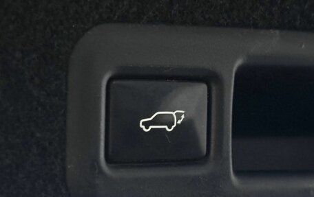 Lexus RX IV рестайлинг, 2017 год, 3 940 000 рублей, 23 фотография