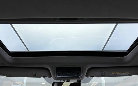 Lexus RX IV рестайлинг, 2017 год, 3 940 000 рублей, 30 фотография