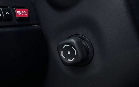 Lexus RX IV рестайлинг, 2017 год, 3 940 000 рублей, 28 фотография