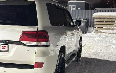 Toyota Land Cruiser 200, 2016 год, 5 300 000 рублей, 5 фотография