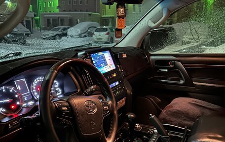 Toyota Land Cruiser 200, 2016 год, 5 300 000 рублей, 10 фотография