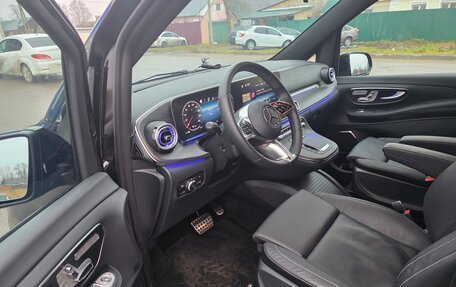 Mercedes-Benz V-Класс, 2025 год, 14 000 000 рублей, 3 фотография