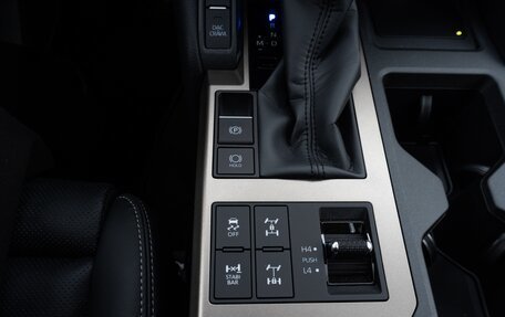 Toyota Land Cruiser Prado, 2025 год, 14 150 000 рублей, 27 фотография