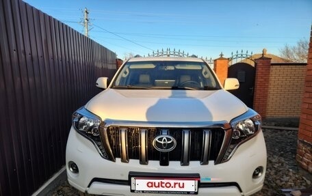 Toyota Land Cruiser Prado 150 рестайлинг 2, 2014 год, 3 330 000 рублей, 1 фотография