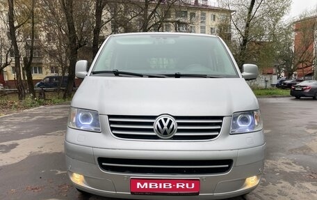 Volkswagen Multivan T5, 2007 год, 1 450 000 рублей, 1 фотография