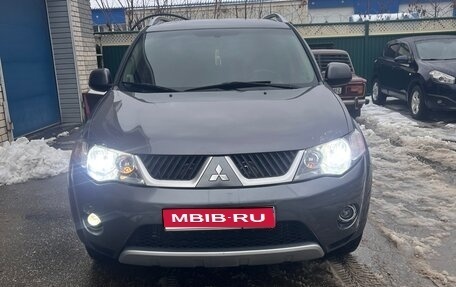 Mitsubishi Outlander III рестайлинг 3, 2007 год, 900 000 рублей, 1 фотография