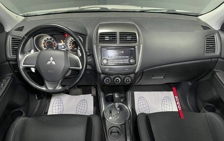 Mitsubishi ASX I рестайлинг, 2013 год, 1 230 000 рублей, 11 фотография