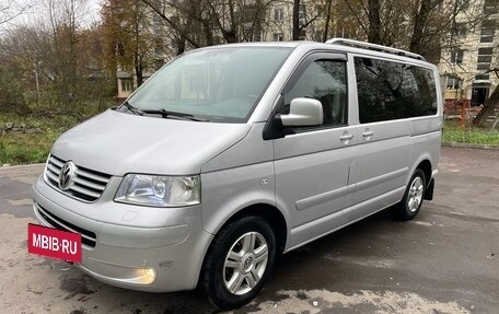Volkswagen Multivan T5, 2007 год, 1 450 000 рублей, 2 фотография