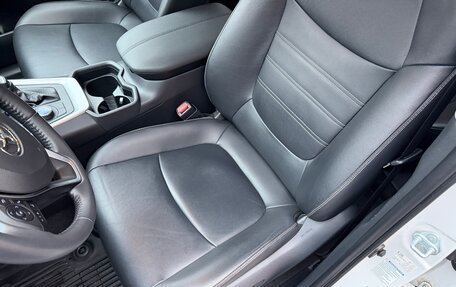 Toyota RAV4, 2021 год, 3 770 000 рублей, 20 фотография