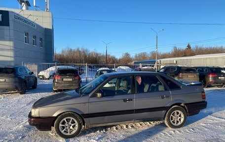Volkswagen Passat B3, 1991 год, 230 000 рублей, 3 фотография