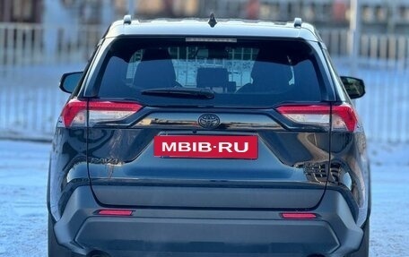 Toyota RAV4, 2021 год, 3 799 999 рублей, 7 фотография