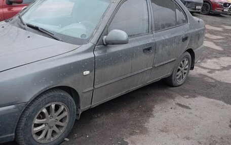 Hyundai Accent II, 2003 год, 110 000 рублей, 1 фотография