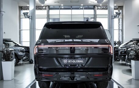 Lincoln Navigator, 2025 год, 18 750 000 рублей, 7 фотография