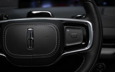 Lincoln Navigator, 2025 год, 18 750 000 рублей, 25 фотография