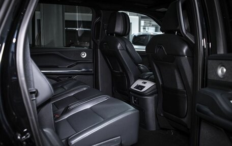 Lincoln Navigator, 2025 год, 18 750 000 рублей, 31 фотография