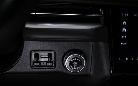 Lincoln Navigator, 2025 год, 18 750 000 рублей, 40 фотография