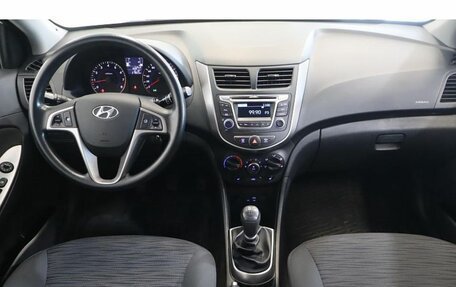 Hyundai Solaris II рестайлинг, 2014 год, 1 199 000 рублей, 11 фотография