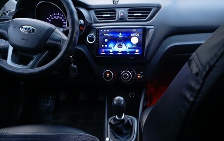 KIA Rio III рестайлинг, 2013 год, 850 000 рублей, 5 фотография