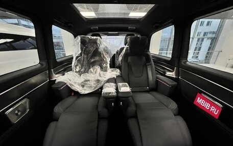 Mercedes-Benz V-Класс, 2025 год, 13 895 000 рублей, 32 фотография