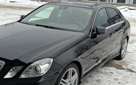 Mercedes-Benz E-Класс, 2011 год, 1 750 000 рублей, 7 фотография