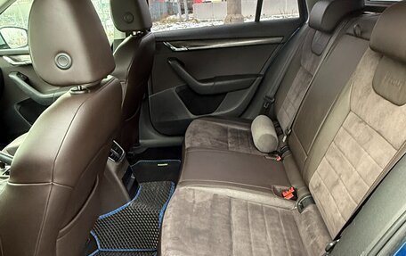 Skoda Octavia, 2015 год, 1 650 000 рублей, 10 фотография