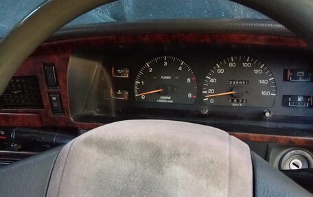 Toyota Hilux Surf III рестайлинг, 1990 год, 790 000 рублей, 5 фотография