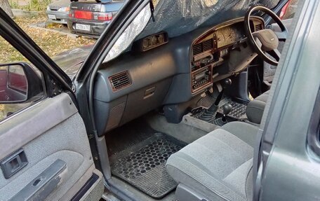 Toyota Hilux Surf III рестайлинг, 1990 год, 790 000 рублей, 8 фотография