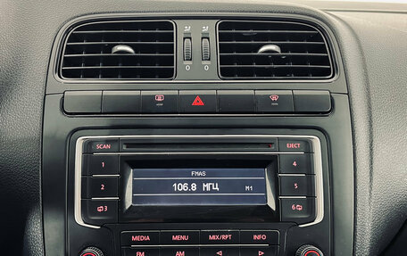 Volkswagen Polo VI (EU Market), 2015 год, 810 000 рублей, 15 фотография