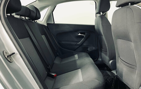 Volkswagen Polo VI (EU Market), 2015 год, 810 000 рублей, 19 фотография