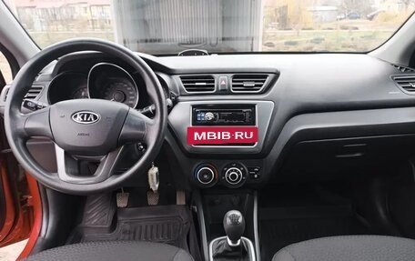 KIA Rio III рестайлинг, 2012 год, 920 000 рублей, 2 фотография