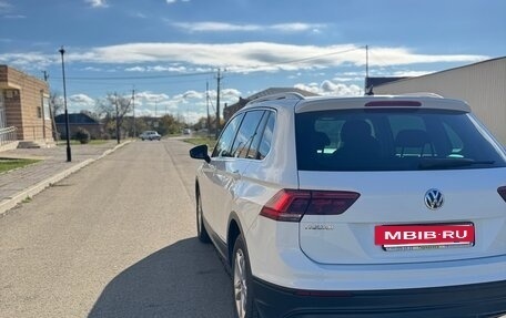 Volkswagen Tiguan II, 2017 год, 1 850 000 рублей, 5 фотография